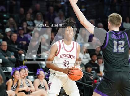 Thumbnail 2 in Blue Valley Northwest vs. Heights (KSHSAA 6A Final) photogallery.