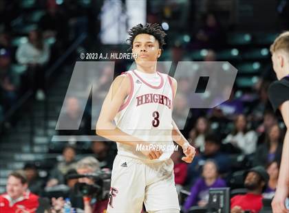 Thumbnail 3 in Blue Valley Northwest vs. Heights (KSHSAA 6A Final) photogallery.