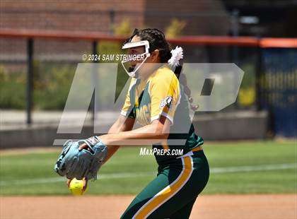 Thumbnail 3 in Le Grand vs. Stone Ridge Christian (CIF SJS Division 6 Final) photogallery.