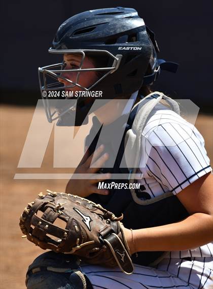 Thumbnail 3 in Le Grand vs. Stone Ridge Christian (CIF SJS Division 6 Final) photogallery.