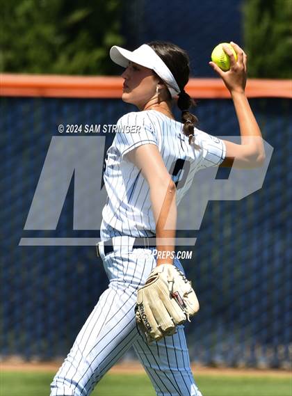 Thumbnail 2 in Le Grand vs. Stone Ridge Christian (CIF SJS Division 6 Final) photogallery.