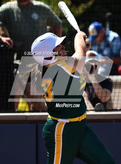 Thumbnail 2 in Le Grand vs. Stone Ridge Christian (CIF SJS Division 6 Final) photogallery.