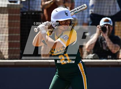 Thumbnail 3 in Le Grand vs. Stone Ridge Christian (CIF SJS Division 6 Final) photogallery.