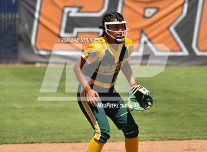 Thumbnail 3 in Le Grand vs. Stone Ridge Christian (CIF SJS Division 6 Final) photogallery.