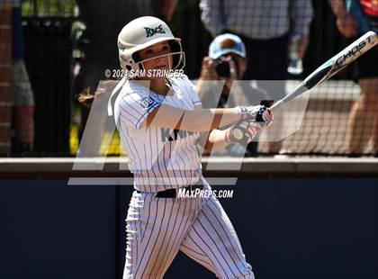 Thumbnail 3 in Le Grand vs. Stone Ridge Christian (CIF SJS Division 6 Final) photogallery.