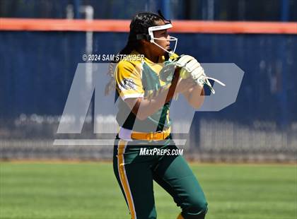Thumbnail 1 in Le Grand vs. Stone Ridge Christian (CIF SJS Division 6 Final) photogallery.