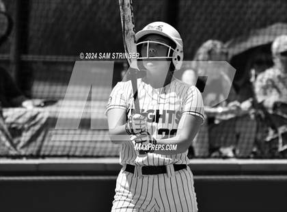 Thumbnail 2 in Le Grand vs. Stone Ridge Christian (CIF SJS Division 6 Final) photogallery.