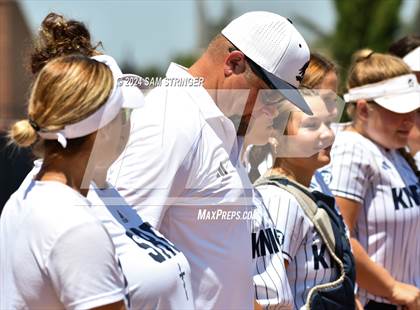 Thumbnail 1 in Le Grand vs. Stone Ridge Christian (CIF SJS Division 6 Final) photogallery.