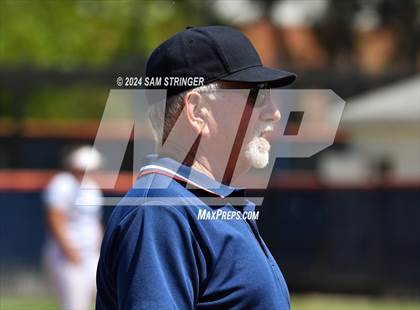 Thumbnail 1 in Le Grand vs. Stone Ridge Christian (CIF SJS Division 6 Final) photogallery.