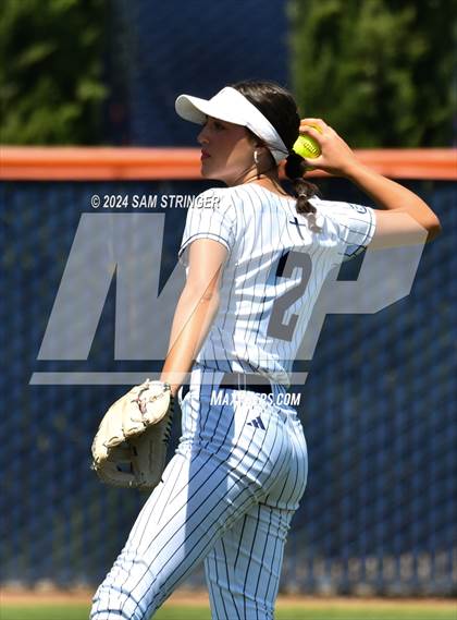 Thumbnail 1 in Le Grand vs. Stone Ridge Christian (CIF SJS Division 6 Final) photogallery.
