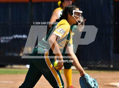 Thumbnail 2 in Le Grand vs. Stone Ridge Christian (CIF SJS Division 6 Final) photogallery.