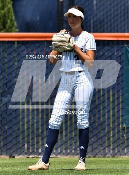 Thumbnail 3 in Le Grand vs. Stone Ridge Christian (CIF SJS Division 6 Final) photogallery.