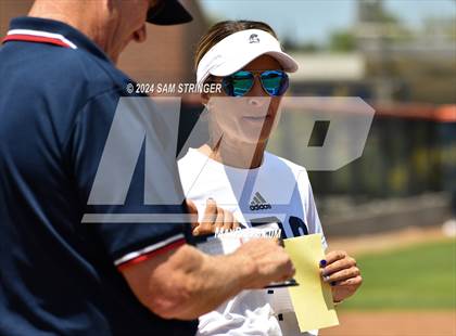 Thumbnail 1 in Le Grand vs. Stone Ridge Christian (CIF SJS Division 6 Final) photogallery.