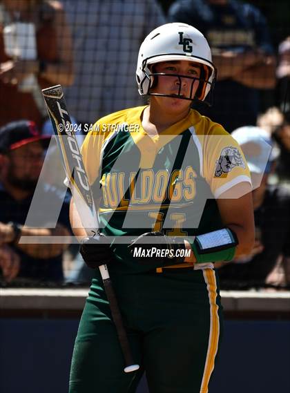 Thumbnail 3 in Le Grand vs. Stone Ridge Christian (CIF SJS Division 6 Final) photogallery.