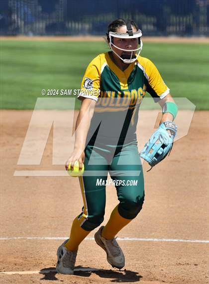 Thumbnail 3 in Le Grand vs. Stone Ridge Christian (CIF SJS Division 6 Final) photogallery.