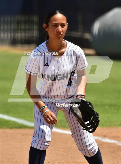 Thumbnail 2 in Le Grand vs. Stone Ridge Christian (CIF SJS Division 6 Final) photogallery.