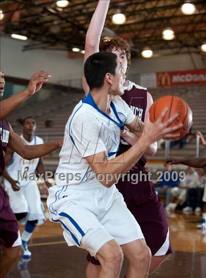 Thumbnail 3 in Cinco Ranch vs. Channelview  (McDonalds Texas Invitational) photogallery.