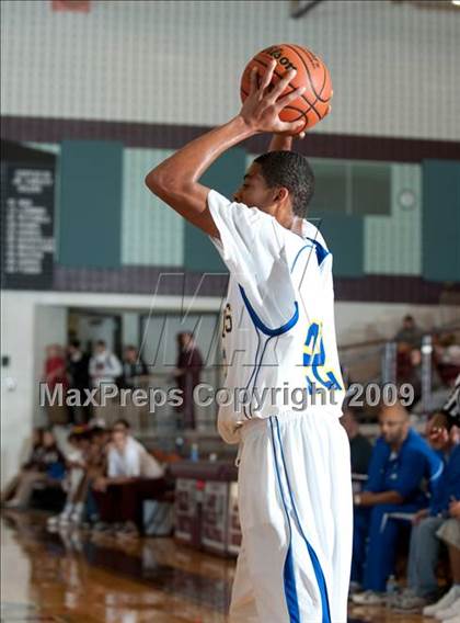 Thumbnail 3 in Cinco Ranch vs. Channelview  (McDonalds Texas Invitational) photogallery.