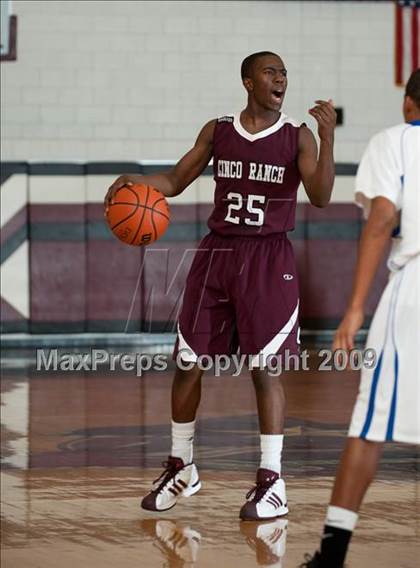 Thumbnail 1 in Cinco Ranch vs. Channelview  (McDonalds Texas Invitational) photogallery.