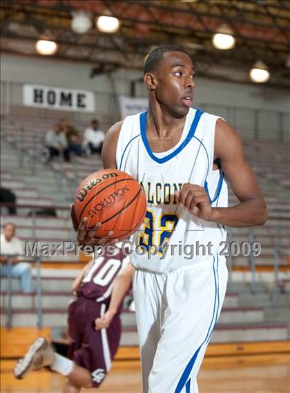 Thumbnail 2 in Cinco Ranch vs. Channelview  (McDonalds Texas Invitational) photogallery.
