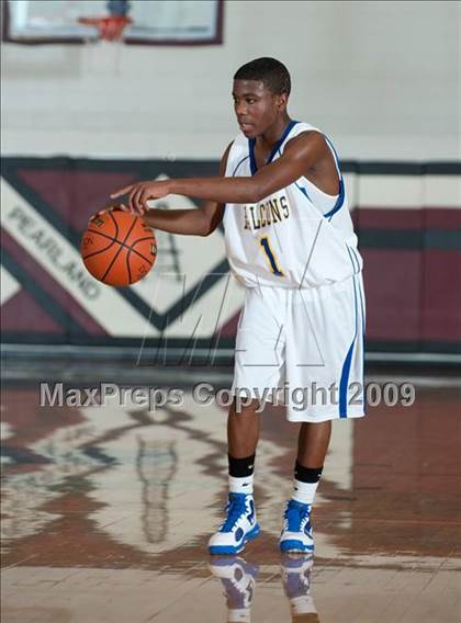 Thumbnail 1 in Cinco Ranch vs. Channelview  (McDonalds Texas Invitational) photogallery.