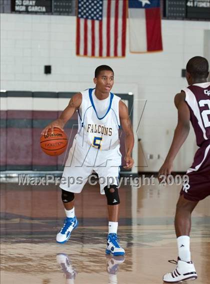Thumbnail 3 in Cinco Ranch vs. Channelview  (McDonalds Texas Invitational) photogallery.