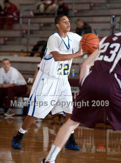 Thumbnail 1 in Cinco Ranch vs. Channelview  (McDonalds Texas Invitational) photogallery.