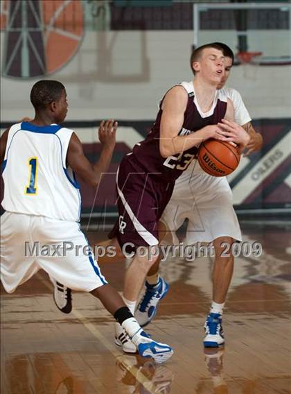 Thumbnail 3 in Cinco Ranch vs. Channelview  (McDonalds Texas Invitational) photogallery.