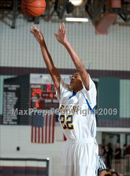 Thumbnail 3 in Cinco Ranch vs. Channelview  (McDonalds Texas Invitational) photogallery.