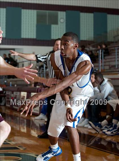 Thumbnail 3 in Cinco Ranch vs. Channelview  (McDonalds Texas Invitational) photogallery.
