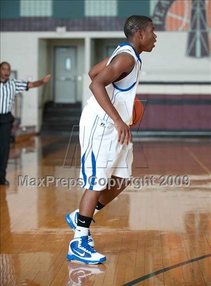 Thumbnail 1 in Cinco Ranch vs. Channelview  (McDonalds Texas Invitational) photogallery.