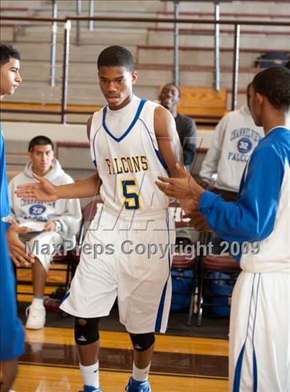 Thumbnail 3 in Cinco Ranch vs. Channelview  (McDonalds Texas Invitational) photogallery.
