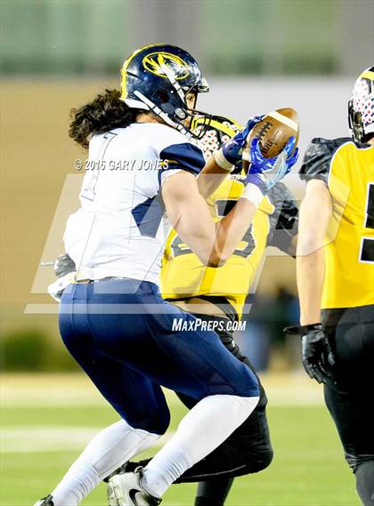 Thumbnail 3 in Del Oro vs. Inderkum (CIF SJS D2 Final) photogallery.