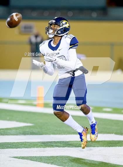 Thumbnail 2 in Del Oro vs. Inderkum (CIF SJS D2 Final) photogallery.