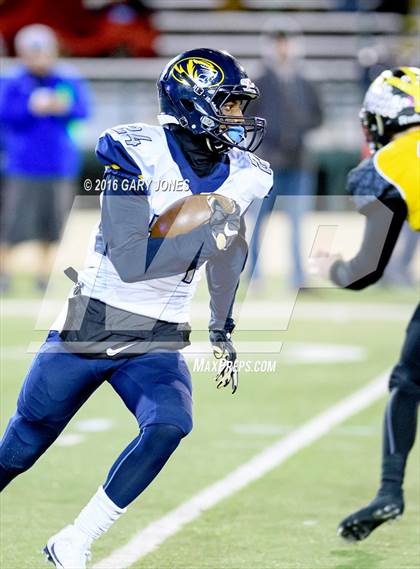 Thumbnail 2 in Del Oro vs. Inderkum (CIF SJS D2 Final) photogallery.