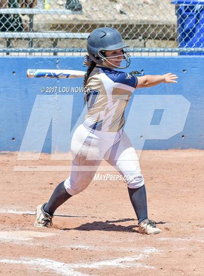 Thumbnail 1 in Santa Fe vs. Manzano photogallery.