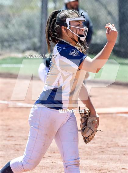 Thumbnail 3 in Santa Fe vs. Manzano photogallery.