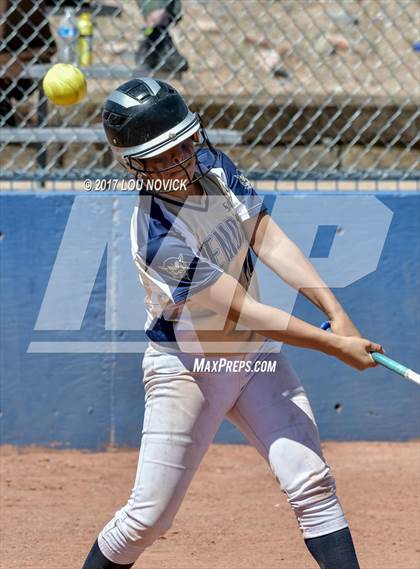 Thumbnail 2 in Santa Fe vs. Manzano photogallery.