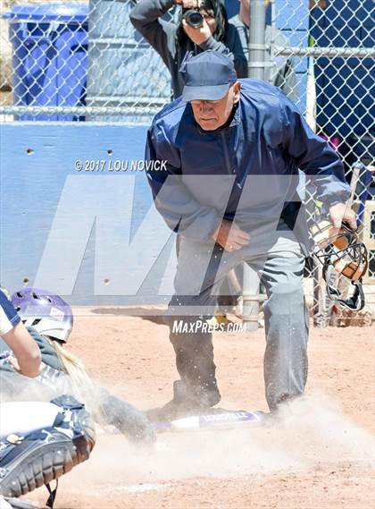 Thumbnail 1 in Santa Fe vs. Manzano photogallery.
