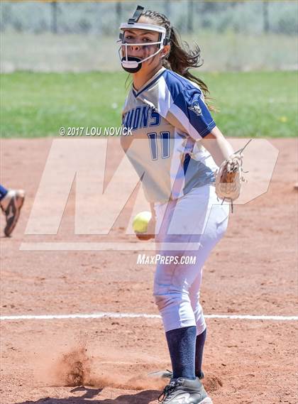 Thumbnail 3 in Santa Fe vs. Manzano photogallery.