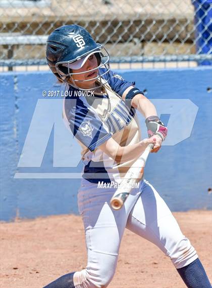 Thumbnail 3 in Santa Fe vs. Manzano photogallery.
