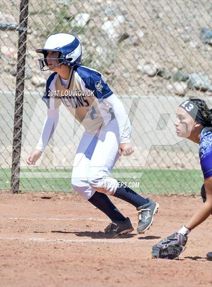 Thumbnail 3 in Santa Fe vs. Manzano photogallery.