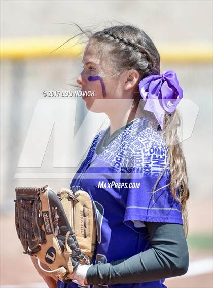 Thumbnail 3 in Santa Fe vs. Manzano photogallery.