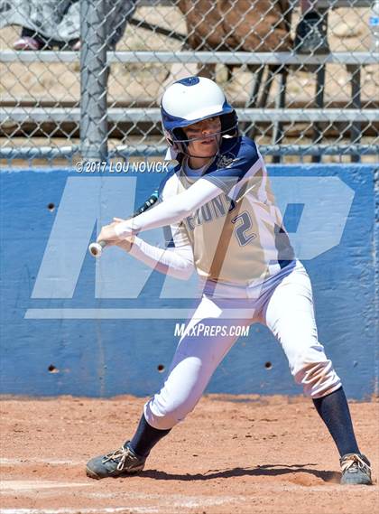 Thumbnail 2 in Santa Fe vs. Manzano photogallery.