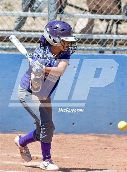 Thumbnail 3 in Santa Fe vs. Manzano photogallery.