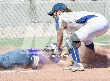 Thumbnail 3 in Santa Fe vs. Manzano photogallery.