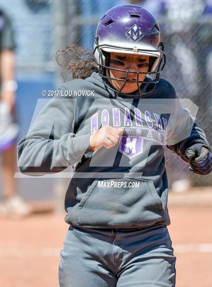 Thumbnail 2 in Santa Fe vs. Manzano photogallery.