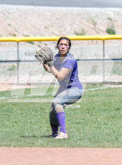 Thumbnail 3 in Santa Fe vs. Manzano photogallery.