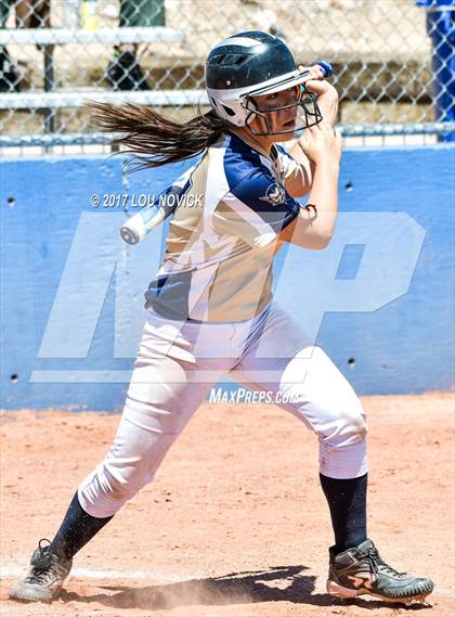 Thumbnail 2 in Santa Fe vs. Manzano photogallery.