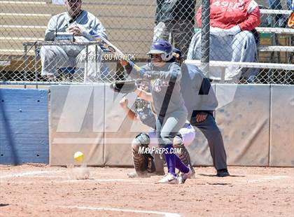 Thumbnail 1 in Santa Fe vs. Manzano photogallery.